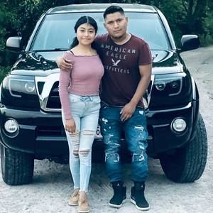 Meet your Posher, Flora